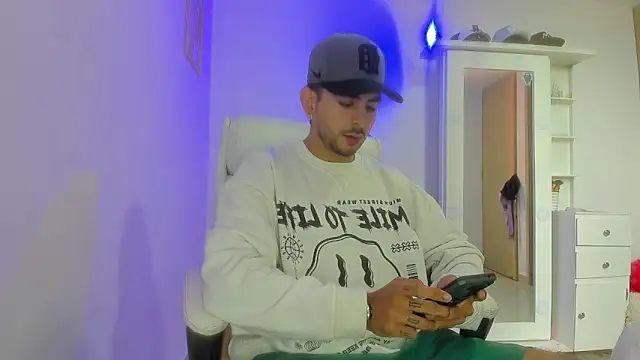 Ethan mullers online show from 01/25/25, 08:00