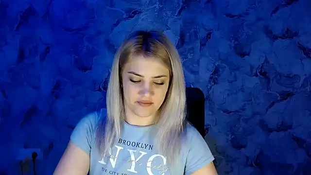 Snapshot of nika_gold1 chatting on 02/26/25, 04:35 nika gold1 online show from 02/26/25, 04:35