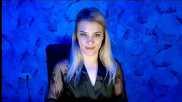 nika gold1 online show from 11/15/25, 12:56