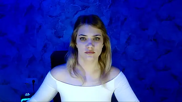 nika gold1 online show from 03/27/26, 11:21