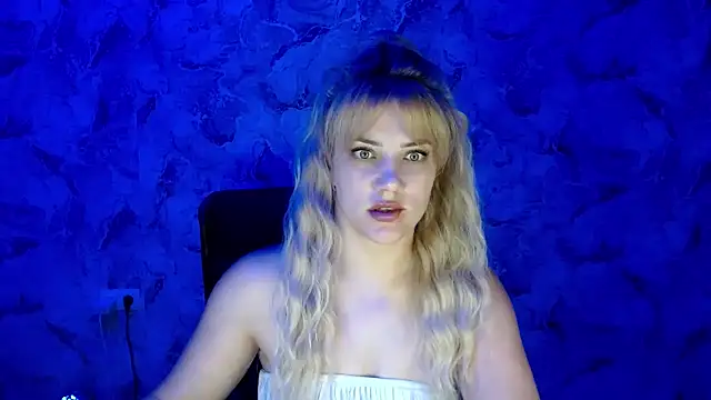Snapshot of nika_gold1 chatting on 07/30/26, 03:11 nika gold1 online show from 07/30/26, 03:11