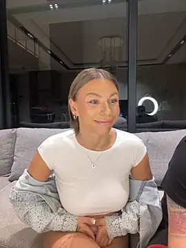 SexOnMyLvL online show from 10/08/25, 08:28