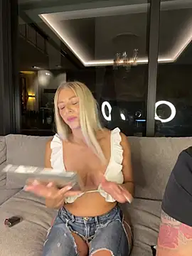 SexOnMyLvL online show from 05/25/26, 08:37