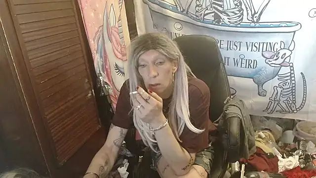 Ombeline1 online show from 04/03/26, 08:01