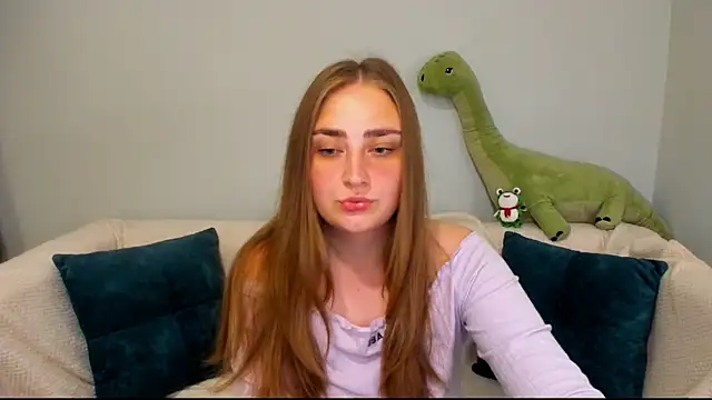 Snapshot of MilliStrii chatting on 06/26/26, 02:16 MilliStrii online show from 06/26/26, 02:16