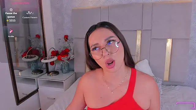 Snapshot of Camilaa_Sanchez_ chatting on 03/03/26, 03:40 Camilaa Sanchez online show from 03/03/26, 03:40