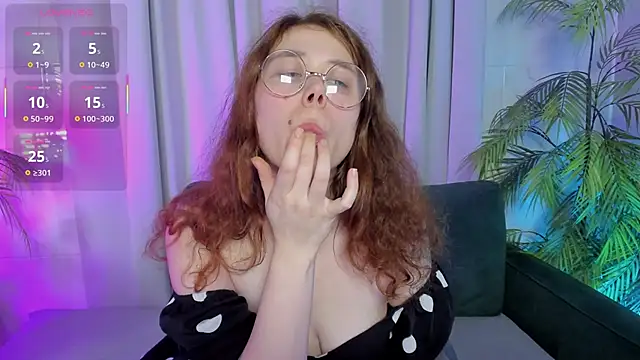 SophiePure online show from 10/07/25, 08:39