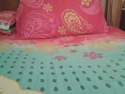 Snapshot of Nuttysub chatting on 06/19/26, 02:49 Nuttysub online show from 06/19/26, 02:49
