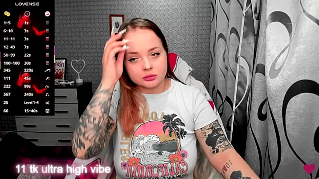 flower sarah  online show from 11/13/25, 06:23