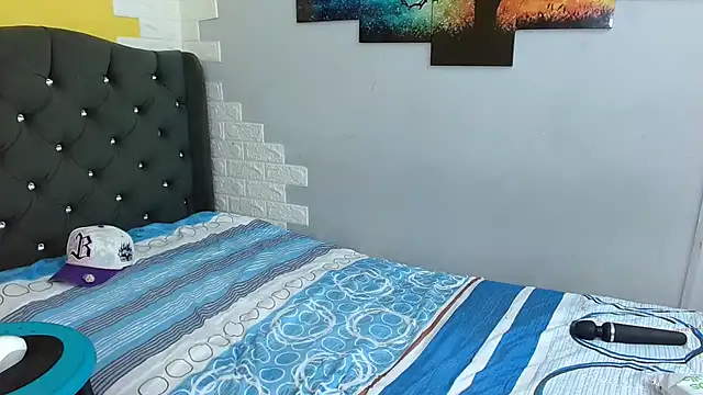 isabeautyx19 online show from 10/04/25, 03:37