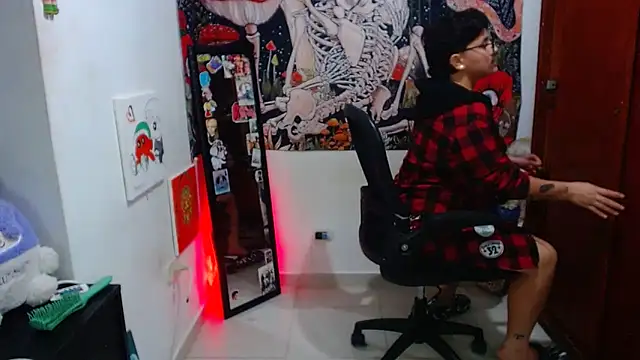 isabeautyx19 online show from 05/09/26, 02:17