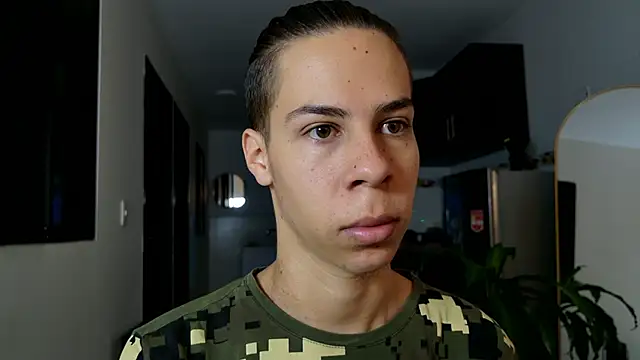 grey   27 online show from 02/21/25, 11:11