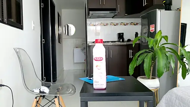 grey   27 online show from 02/22/25, 05:24