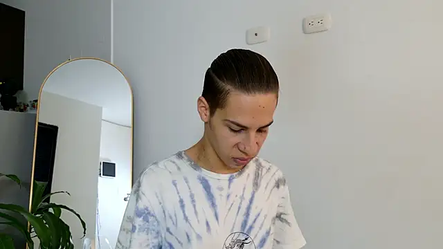 grey   27 online show from 03/01/25, 11:17