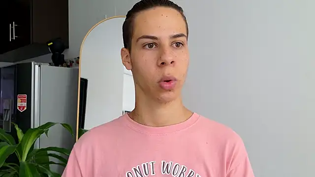 grey   27 online show from 03/02/25, 02:32