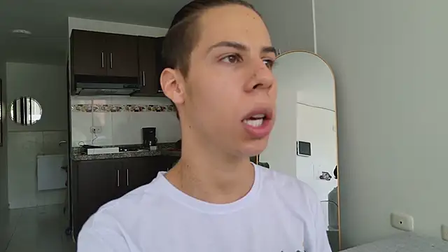 grey   27 online show from 03/10/25, 05:50