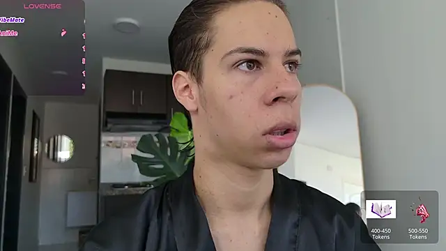 grey   27 online show from 09/21/25, 12:40