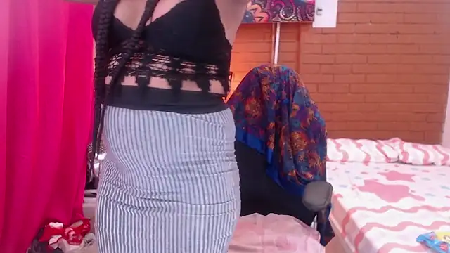 Snapshot of Khatalina_hott chatting on 03/22/25, 02:59 Khatalina hott online show from 03/22/25, 02:59