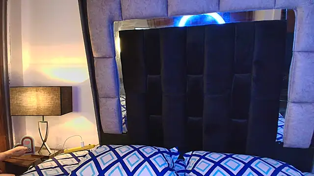 Snapshot of Bonnie_vega chatting on 02/23/25, 08:22 Bonnie vega online show from 02/23/25, 08:22