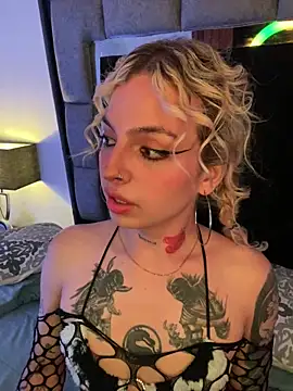 Snapshot of Bonnie_vega chatting on 09/26/25, 09:30 Bonnie vega online show from 09/26/25, 09:30