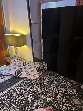 Snapshot of Bonnie_vega chatting on 10/24/25, 08:16 Bonnie vega online show from 10/24/25, 08:16