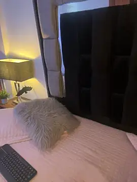 Snapshot of Bonnie_vega chatting on 10/30/25, 08:31 Bonnie vega online show from 10/30/25, 08:31