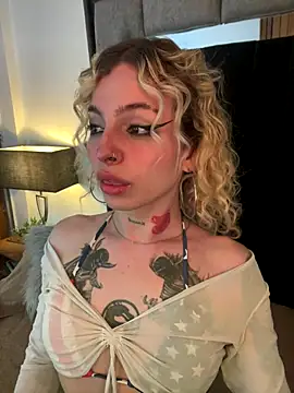 Snapshot of Bonnie_vega chatting on 11/20/25, 09:25 Bonnie vega online show from 11/20/25, 09:25