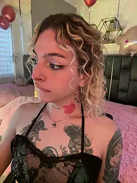 Bonnie vega online show from 02/06/26, 08:23