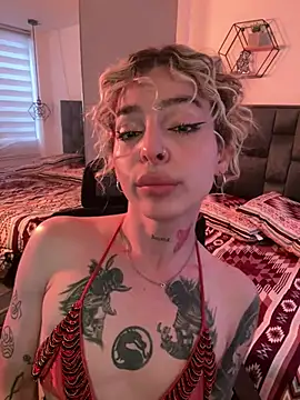 Bonnie vega online show from 04/12/26, 09:42