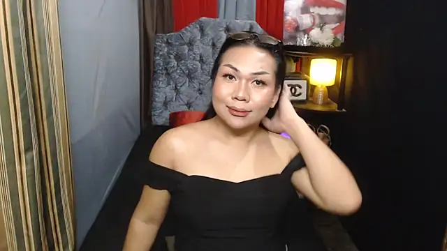 Snapshot of XXmistressamandaXX chatting on 09/23/25, 06:22 XXmistressamandaXX online show from 09/23/25, 06:22