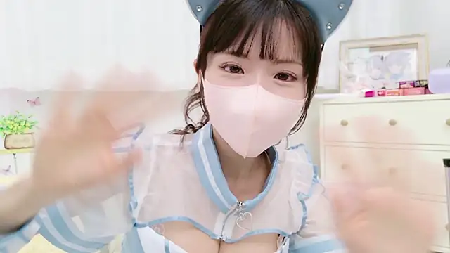 -minami- online show from 10/13/25, 12:16