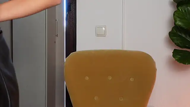 NinaCrystal1 online show from 09/16/25, 08:04