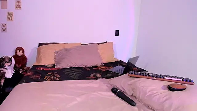 cherrypancakes online show from 04/09/26, 10:42