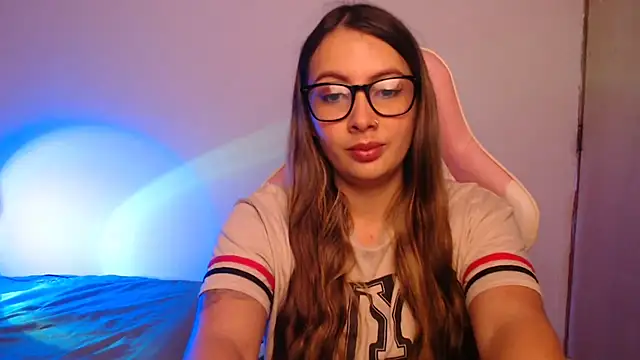 lalawhitte online show from 11/05/25, 02:17