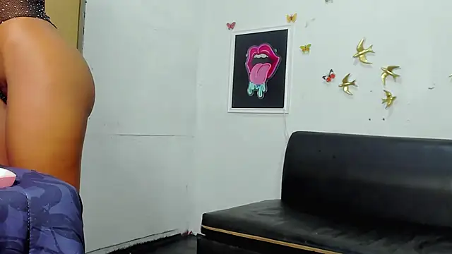 Snapshot of Ebonydollxx chatting on 09/23/25, 09:07 Ebonydollxx online show from 09/23/25, 09:07