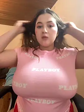 Kamilla Loop online show from 11/16/25, 07:19