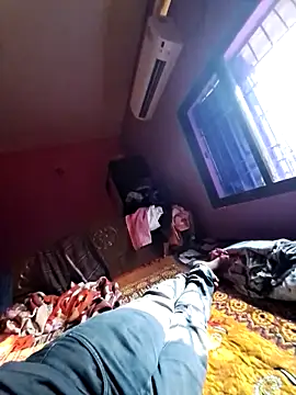 Snapshot of ind_hero chatting on 10/10/25, 09:41 ind hero online show from 10/10/25, 09:41