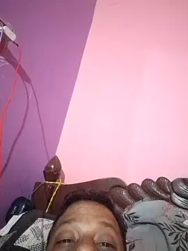 Snapshot of ind_hero chatting on 12/02/25, 01:39 ind hero online show from 12/02/25, 01:39