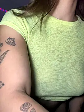 melisabunnny online show from 12/08/24, 03:21