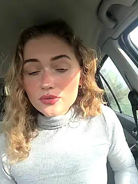 Goldloeckchen159 online show from 12/14/24, 09:29