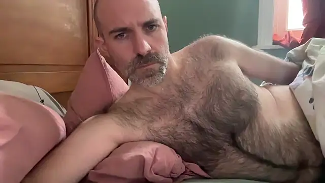 Snapshot of Brianjonest chatting on 11/29/25, 01:36 Brianjonest online show from 11/29/25, 01:36