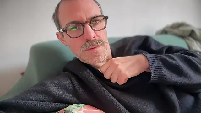 Snapshot of Brianjonest chatting on 02/10/26, 02:21 Brianjonest online show from 02/10/26, 02:21