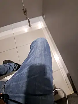 Snapshot of johny_69d@xh chatting on 01/09/25, 07:31 johny 69dxh online show from 01/09/25, 07:31