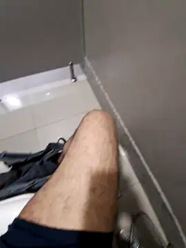 Snapshot of johny_69d@xh chatting on 01/10/25, 07:46 johny 69dxh online show from 01/10/25, 07:46