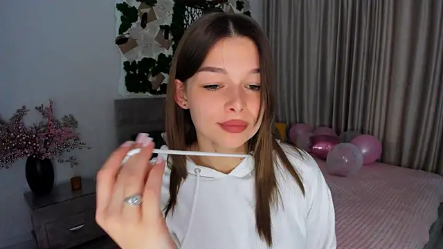 ContinentOfTranquility online show from 02/23/25, 05:56