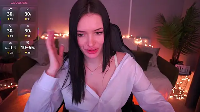 MilaSecrett online show from 03/16/26, 02:43