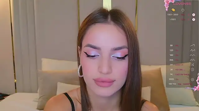 BellaHalles online show from 10/24/25, 06:10