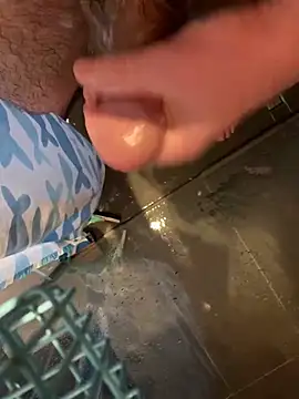 Snapshot of LivingLegend1978 chatting on 12/22/24, 09:33 LivingLegend1978 online show from 12/22/24, 09:33