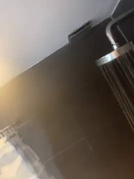 LivingLegend1978 online show from 04/05/26, 11:29