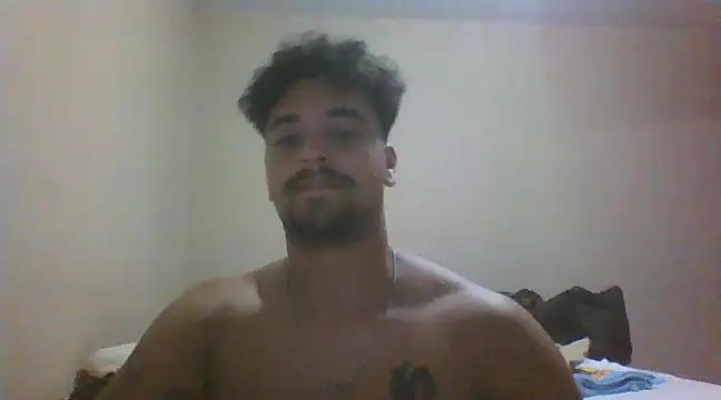 Snapshot of Xcumshot33 chatting on 01/10/25, 12:38 Xcumshot33 online show from 01/10/25, 12:38